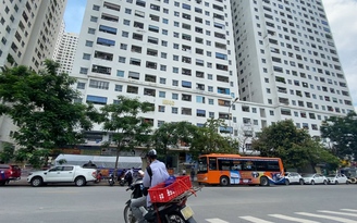Nóng bỏng ổ dịch Covid-19 mới tại chung cư HH4C Linh Đàm ở Hà Nội