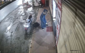 Kinh ngạc cảnh kẻ trộm phá két sắt cửa hàng FPT, trộm tiền tỉ Kinh ngạc cảnh kẻ trộm phá két sắt cửa hàng FPT, trộm tiền tỉ