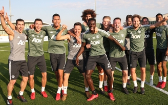 Đối thủ nhọc nhằn chinh chiến còn Man United lại thảnh thơi ở châu Á