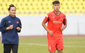“Trung vệ vua phá lưới” Nhâm Mạnh Dũng khó đá trận tuyển Việt Nam – U.22 Việt Nam