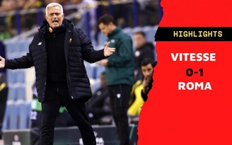 Highlights Vitesse 0-1 AS Roma: Mourinho áp dụng chiến thuật phòng ngự phản công
