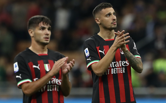 Highlights Milan 1-2 Napoli: Rossoneri dừng bước sau chuỗi 22 trận bất bại