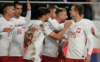 Highlights Ba Lan 1-0 Chile: Lewandowski không cần ra sân, đội nhà vẫn giành chiến thắng