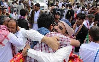 Houthi bất ngờ trả tự do cho hàng trăm tù nhân, thắp lại hy vọng cho Yemen