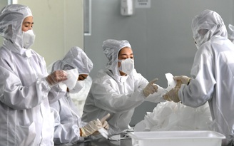 Trung Quốc hoãn xuất khẩu thiết bị y tế sau nhiều 'than phiền' về chất lượng