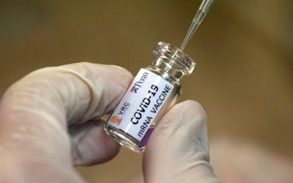 Mỹ 'bơm' hàng tỉ đô la vào cuộc đua vắc-xin Covid-19