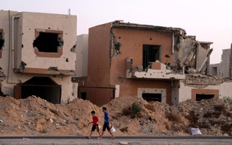 Thành phố Libya bị xâu xé trong cuộc chiến ủy nhiệm toàn cầu