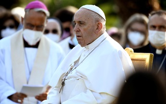 Giáo hoàng Francis sửa luật để giải quyết vấn đề lạm dụng tình dục, ấu dâm