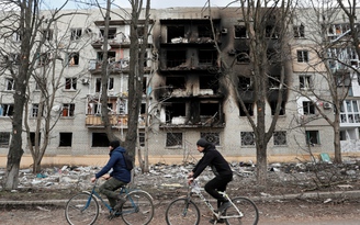 Thị trấn tại Donetsk tố Ukraine phóng tên lửa làm 6 người bị thương
