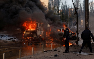 Nga tập kích tên lửa ồ ạt, thủ đô Kyiv và loạt thành phố Ukraine rung chuyển