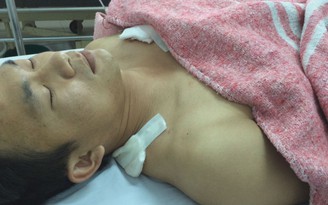 Quảng Trị: Nhân viên xe cấp cứu đâm bảo vệ bệnh viện trọng thương