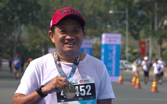 Ông Đoàn Ngọc Hải - U.60 chạy 42km, khuyên người trẻ hạn chế bia rượu