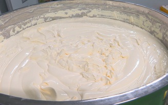 Cận cảnh điểm sản xuất kem mỹ phẩm giả quy mô lớn ở Bạc Liêu