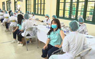 Hải Phòng bắt đầu tiêm vắc xin Covid-19 cho học sinh