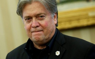 Tổng thống Trump sa thải chiến lược gia trưởng Steve Bannon