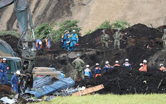Số người chết do động đất ở Nhật tăng cao