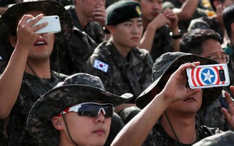 12 thanh niên Hàn Quốc tăng cân để trốn nghĩa vụ quân sự?