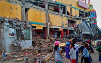 Động đất, sóng thần ở Indonesia: số người thiệt mạng có thể lên đến 384