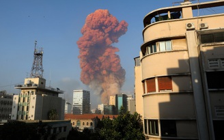 Hai vụ nổ kinh hoàng rung chuyển thủ đô Li Băng, ít nhất 10 người chết