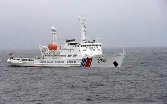 Hai tàu hải cảnh Trung Quốc tiến tới tàu cá Nhật gần Senkaku/Điếu Ngư