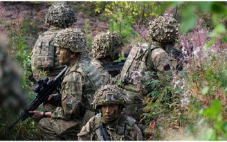 Binh sĩ Anh được kêu gọi chuẩn bị chiến đấu chống Nga