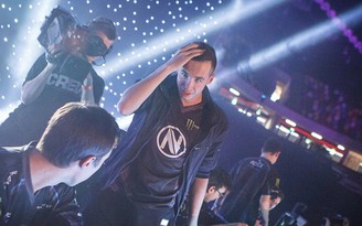 CSGO: Những pha xử lý bậc thầy của EnVyUs.KennyS tại DreamHack Open London 2015