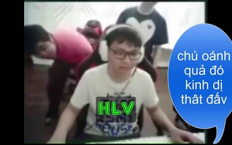 Video LMHT: Pha xử lý quá kinh của Sofm khiến HLV và đồng đội phải khen ngợi