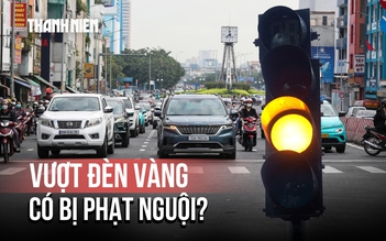 Vượt đèn vàng có bị phạt như vượt đèn đỏ?