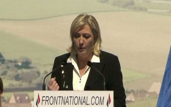 Bà Le Pen quay lưng với tổng thống Sarkozy