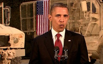 Obama bất ngờ đến Afghanistan