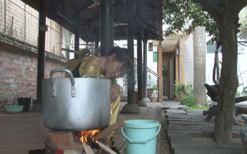 Sự đầm ấm gia đình trong ngày tết