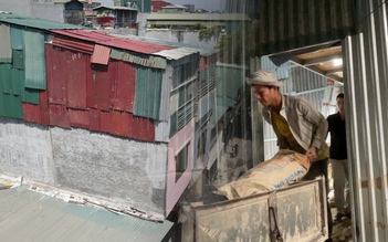 Điều tra: Lén lút xây nhà kiên cố 'núp bóng' nhà tôn ở Hà Nội