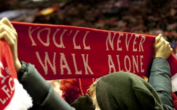 Jurgen Klopp gửi thông điệp 'You’ll never walk alone' đến đội bóng thiếu niên kẹt trong hang