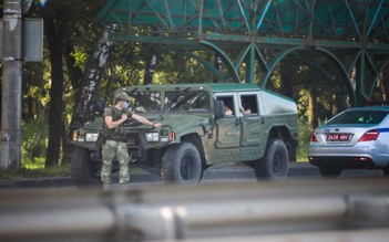 Belarus bầu cử tổng thống, xe quân sự xuất hiện dày đặc tại thủ đô Minsk