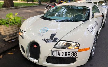 Bugatti Veyron cùng dàn siêu xe tái xuất trên đường phố Sài Gòn