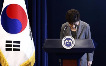 Bà Park Geun-hye tiếp tục bị giam