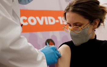 Nga bắt đầu tiêm bổ sung vắc xin COVID-19