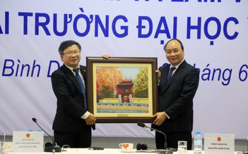 Thủ tướng Nguyễn Xuân Phúc làm việc với Đại học Việt Đức