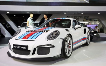 Ngắm vẻ đẹp của Porsche 911 GT3 RS giá hơn 11 tỉ đồng