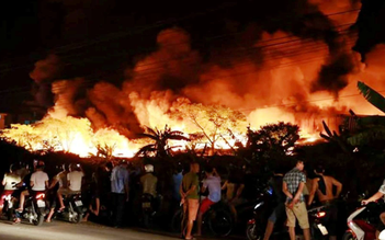 Cháy lớn ở Hải Phòng: Nhà xưởng rộng 40.000 mét vuông đổ sập