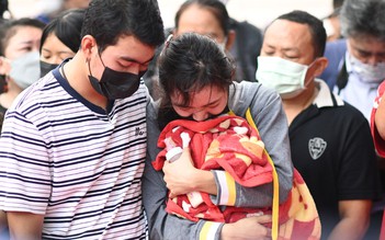 Thái Lan đau đớn, bàng hoàng sau vụ thảm sát