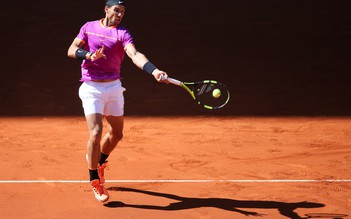 Nadal đánh bại Djokovic trong trận 'chung kết sớm' Madrid Masters 2017