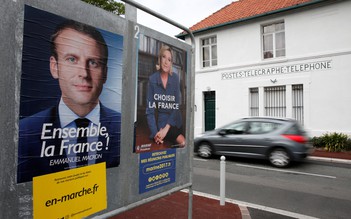 Bầu cử Pháp: ông Macron bị tấn công mạng, lộ email