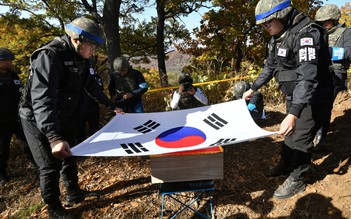 Hàn Quốc khai quật hài cốt tử sĩ tại khu phi quân sự