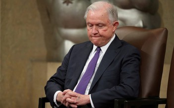 Tổng thống Trump sa thải Bộ trưởng Tư pháp Jeff Sessions