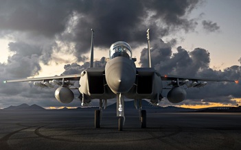 Không quân Mỹ đón thế hệ 'Đại bàng' mới F-15EX
