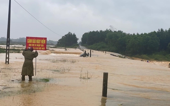 Hà Tĩnh: Mưa lớn khiến nhiều nơi bị ngập lụt, sạt lở đất