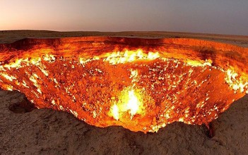 Kỳ lạ 'hố lửa địa ngục' cháy suốt 50 năm, Tổng thống Turkmenistan ban lệnh dập tắt