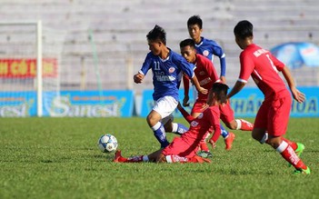 VCK U.19 quốc gia 2017: Chủ nhà Bình Định thua trận ra quân