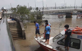 Đi giăng lưới trên sông Cổ Chiên, phát hiện thi thể nam giới gần Cồn Chim